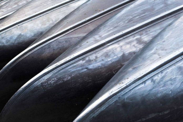 grumman canoe history: a group of aluminum canoes