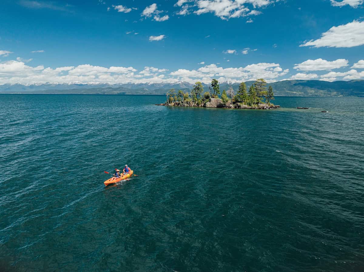 couple kayak Montana