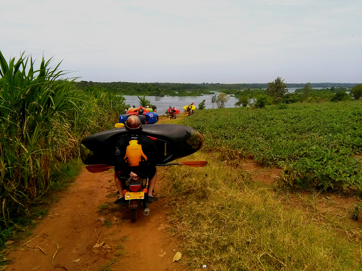 Bodas kayaks in the Victoria Nile area of Uganda