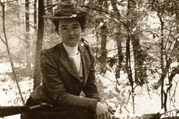 Mina Hubbard