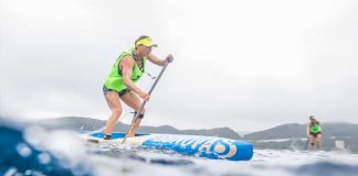 Lina Augaitis training near Japan’s Zamami Island 2018. | Photo: The Paddle League/Georgia Schofield