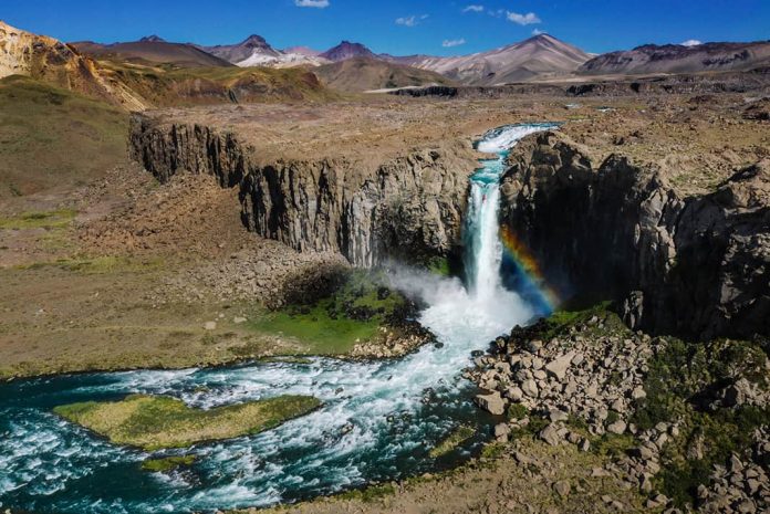 Dane Jackson dropping the Salto del Maule waterfall in Chile