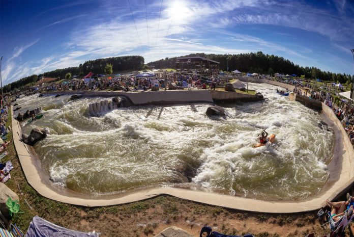 Manmade whitewater river