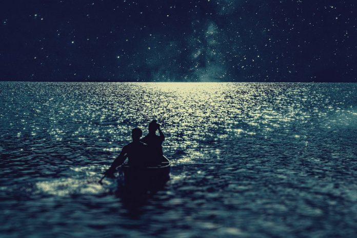 And all the night’s magic seems to whisper and hush—Van Morrison. | Photo: Ismail Atiev