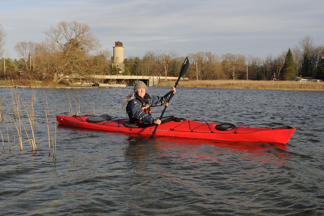 Woman paddling in the Wilderness Systems Focus 150 kayak