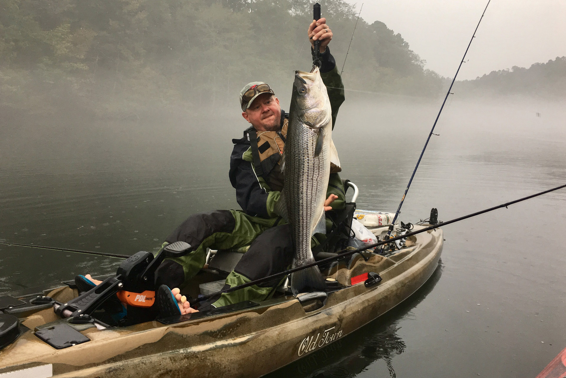 Competitive Kayak Angler Alert, FLW and Kayak Bass Fishing Partner —  TheBBZ.com - The Big Bass Zone - theBBZtv - How to Catch Monster Bass &  Other Fish - Fishing Videos &