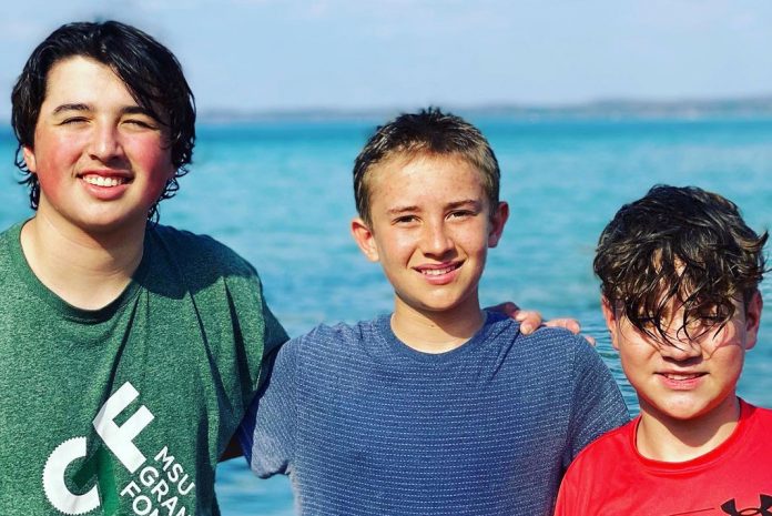 Michigan 8th Graders to Stand-Up-Paddleboard 50 Miles of the St. Mary’s River to Raise Funds for Great Lakes Preservation