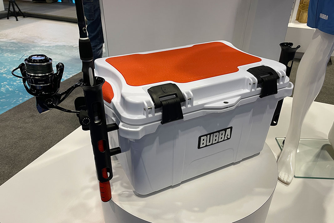 Bubba Voyager Series Gear Box at ICAST 2022
