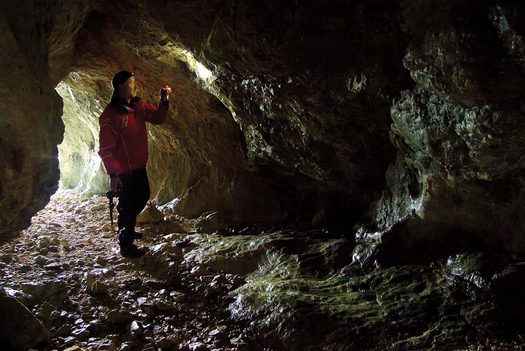 Rob Avery explores a living cave on Coronation Island