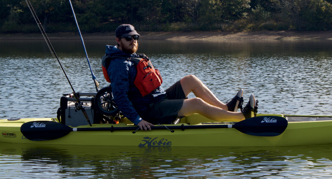 THE SMALLER BUILD OF THE COMPASS MAKES PADDLING AND PEDALING EQUALLY COMFORTABLE. THE COMPASS IS 41 POUNDS LIGHTER AND TWO INCHES NARROWER THAN A PRO ANGER 