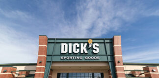 exterior of Dick's Sporting Goods store