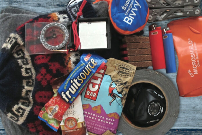 elements of a DIY ditch kit for paddlers