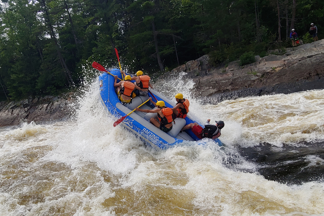 Whitewater rafting the Ottawa River