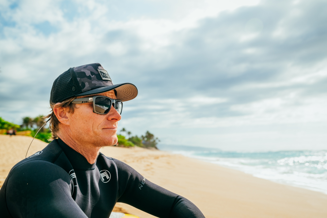 Surfer Mark Healy wearing the Costa King Tide 6 sunglasses.