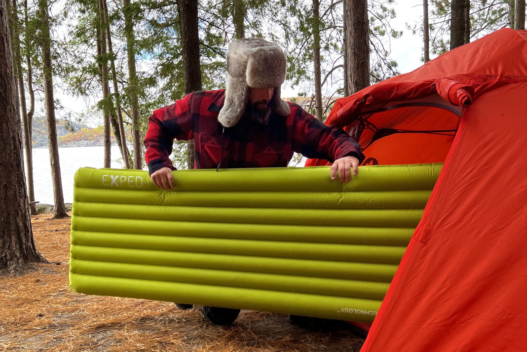 Exped Ultra 5R sleeping pad.