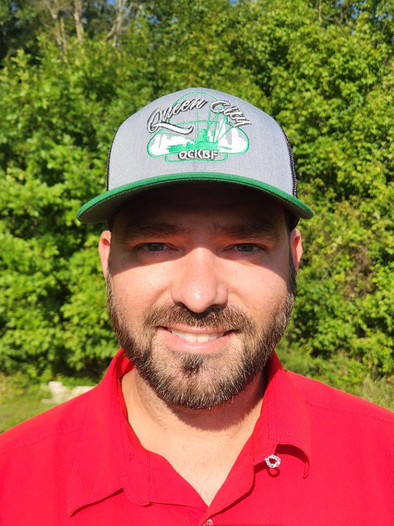 4 Pedal Kayak Pros Debate Fin Versus Propeller Kayak Angler