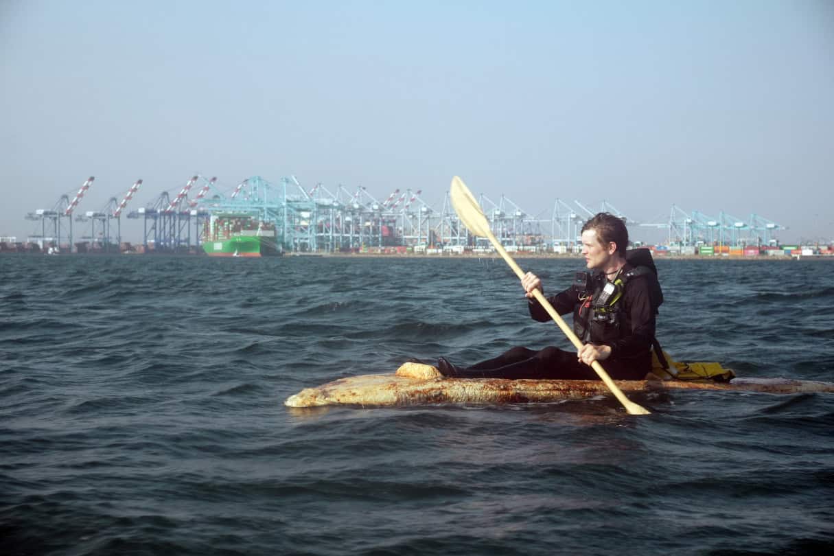 Sam Shoemaker in his mushroom boat entering the Port of Los Angeles on August 5, 2025. | Image: Jordan Freeman / Courtesy Fulcrum Arts