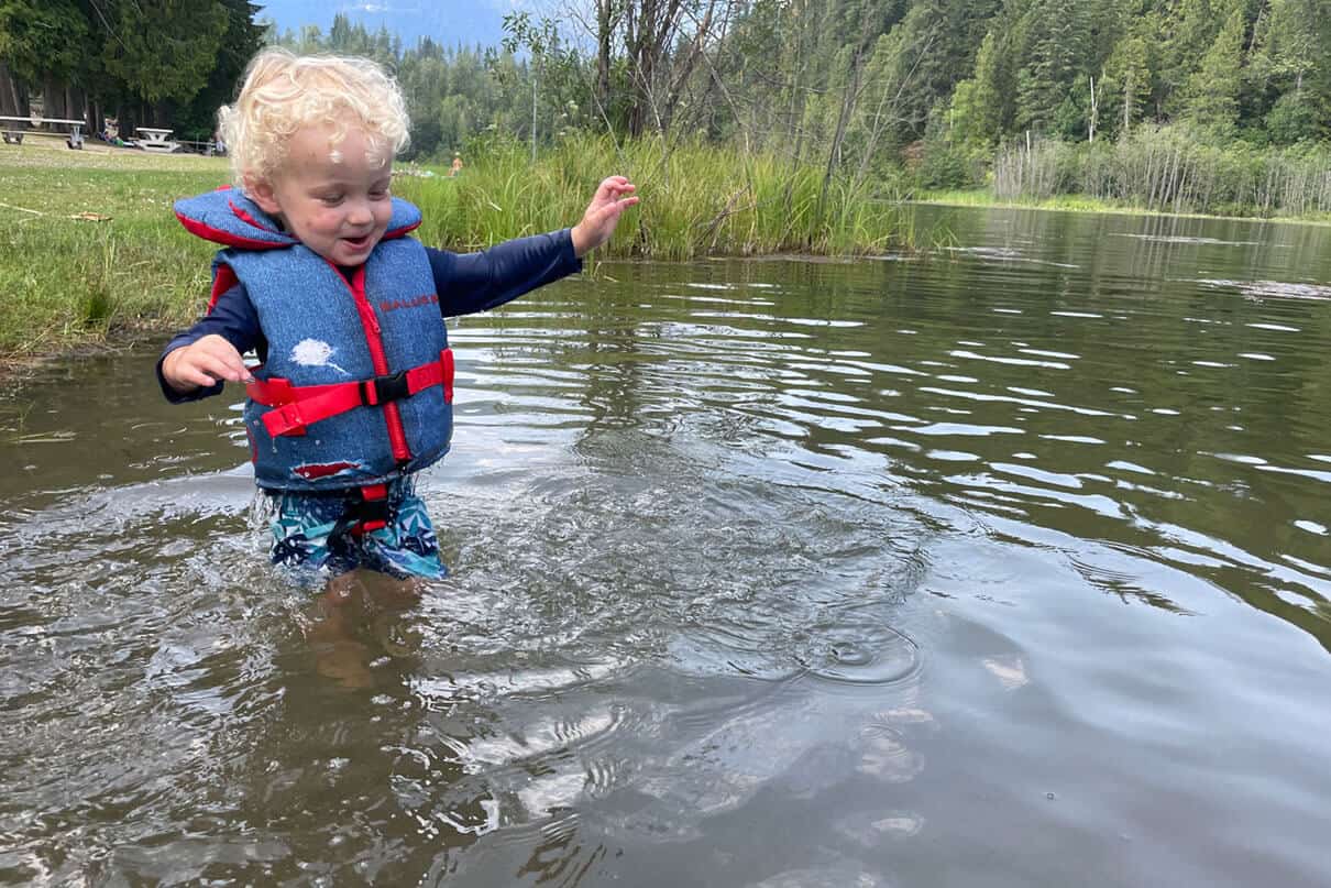 young child wears a Salus Nimbus life jacket