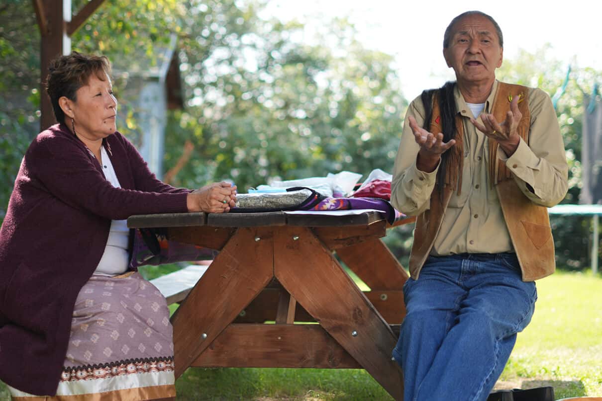 K’iyeli, an Indigenous business run by locals Marie-Jane and Gilbert Cazon, provides a Dene welcome session and blessing before every Black Feather trip