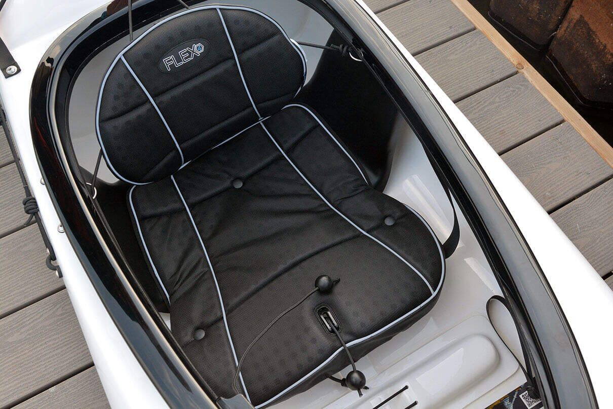detail photo of the cockpit and seat of the Boreal Design Storm 17